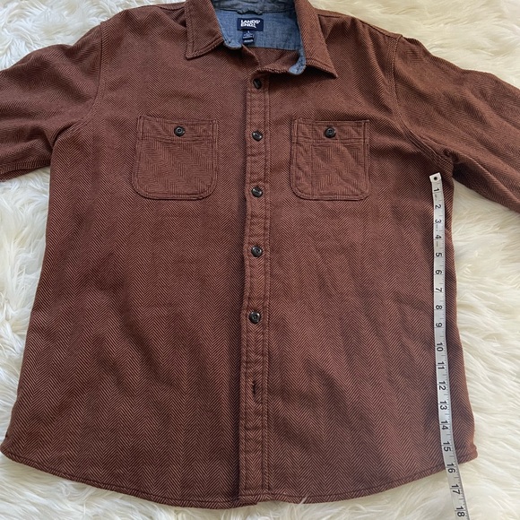 Lands' End Men's 100% Cotton Button Up - Picture 7 of 9